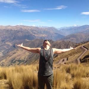 Meet your Posher, Gregory